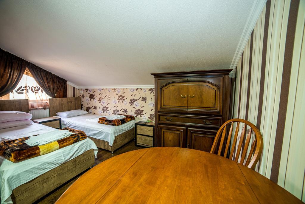 תלאווי Hotel Guglux &Wine Cellar מראה חיצוני תמונה